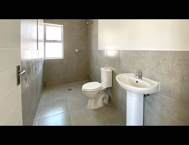3 BEDROOM HOUSE FOR SALE IN ATLANTIC SANDS PRIVATE ESTATE
